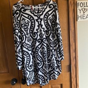 Black and white dress